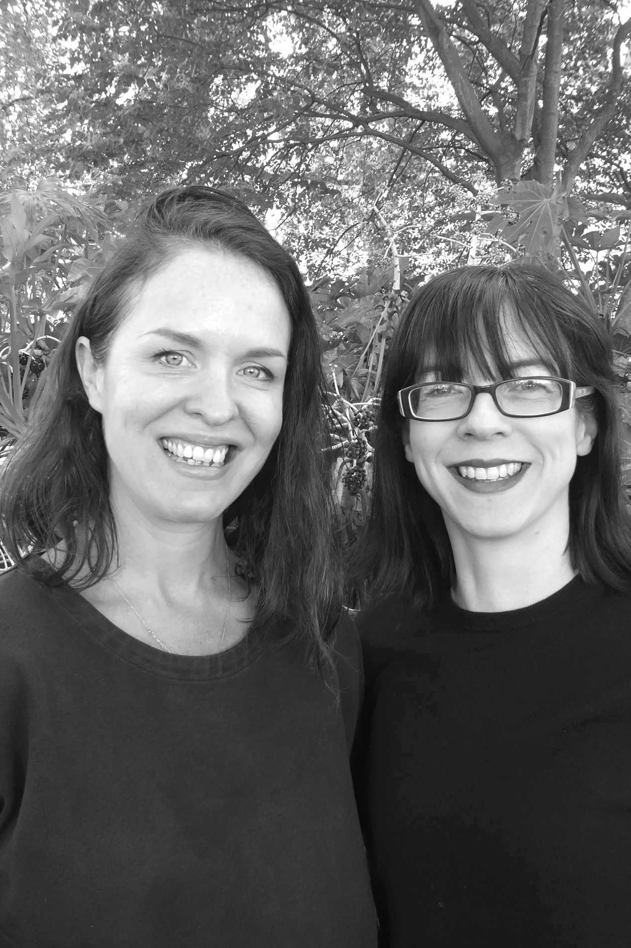 Elizabeth Foley en Beth Coates