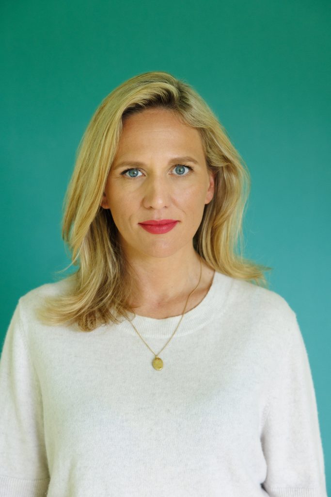 Elisa Hoven