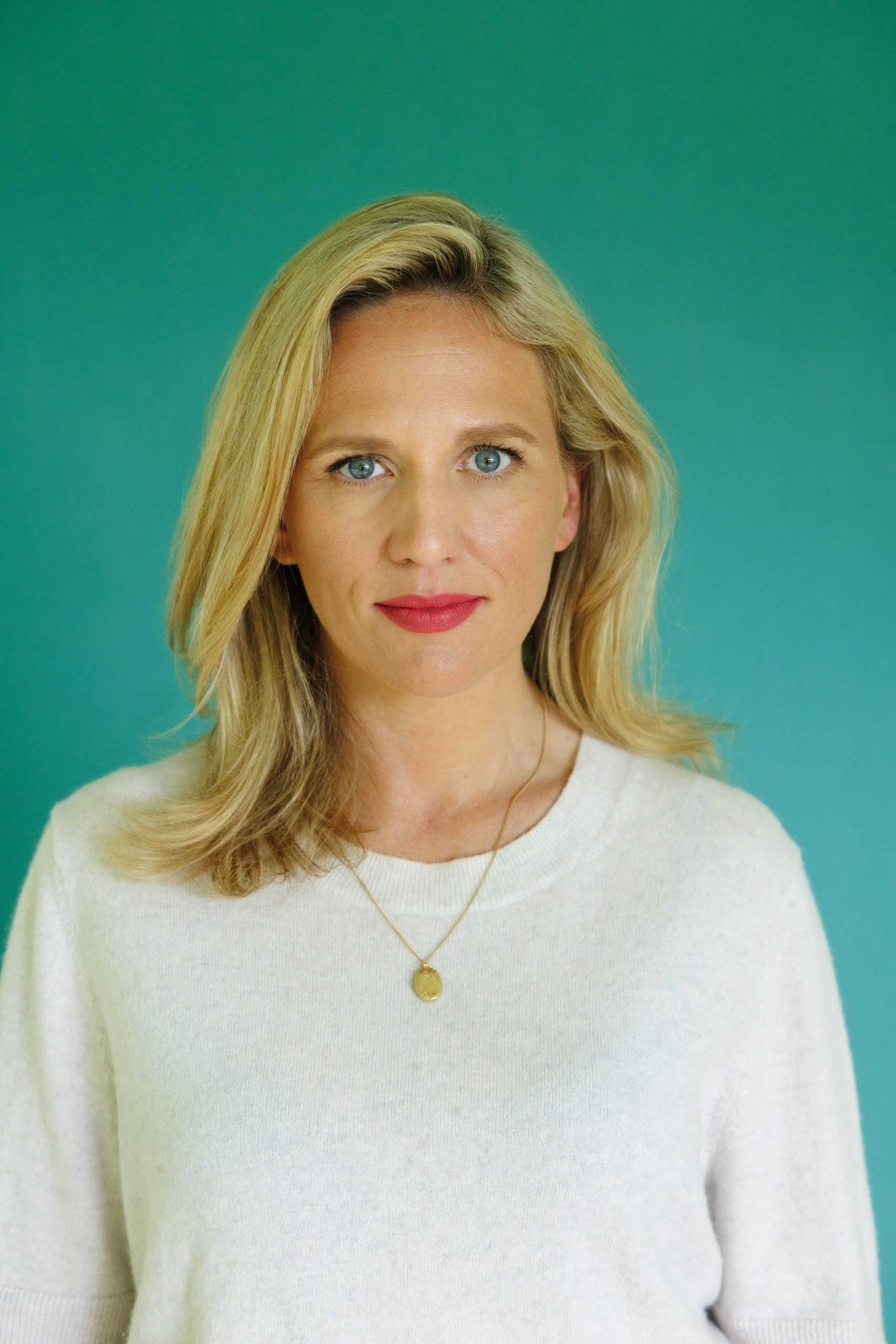 Elisa Hoven